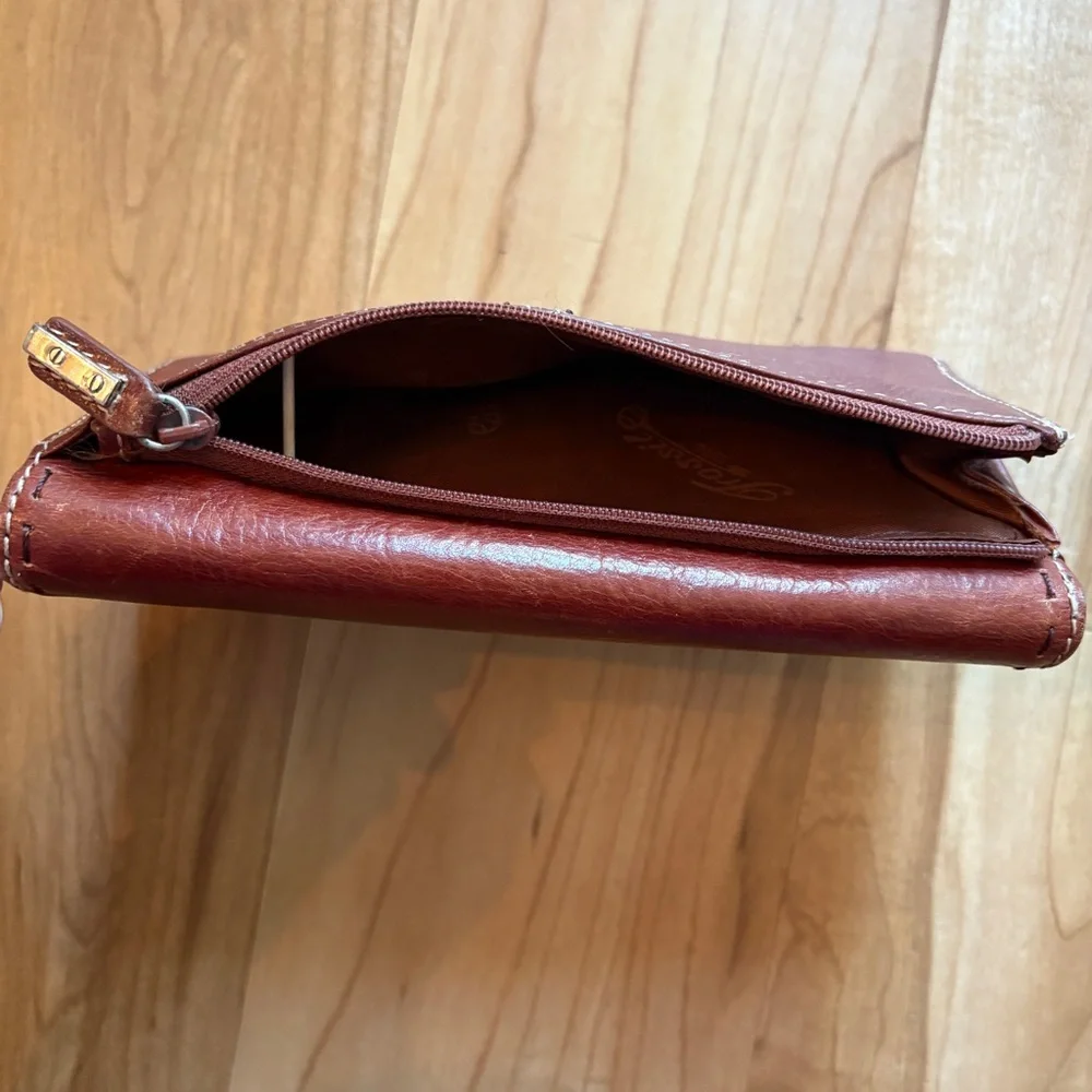Fossil Tri-Fold Brown Leather Wallet